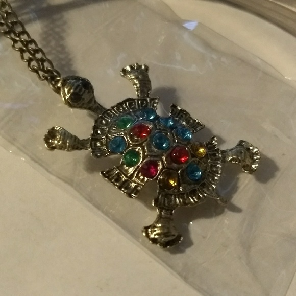 TURTLE NECKLACE - Rhinestone Jewelry - Cute - Picture 1 of 3